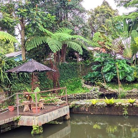 Garden Villas Cipanas Sindanglaya エクステリア 写真
