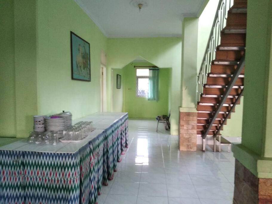 Garden Villas Cipanas Sindanglaya エクステリア 写真
